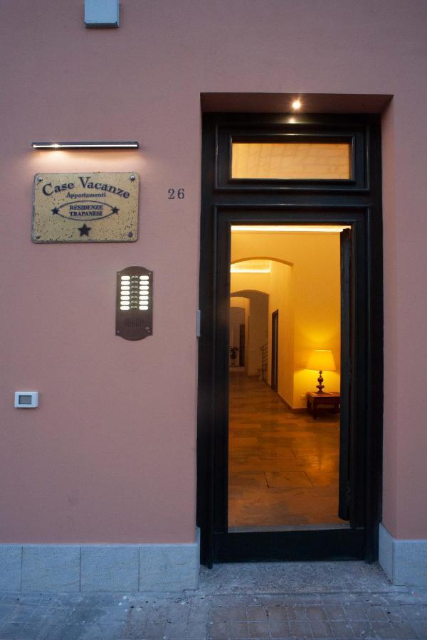 Case Vacanze "Residenze Trapanesi" Trapani Kültér fotó