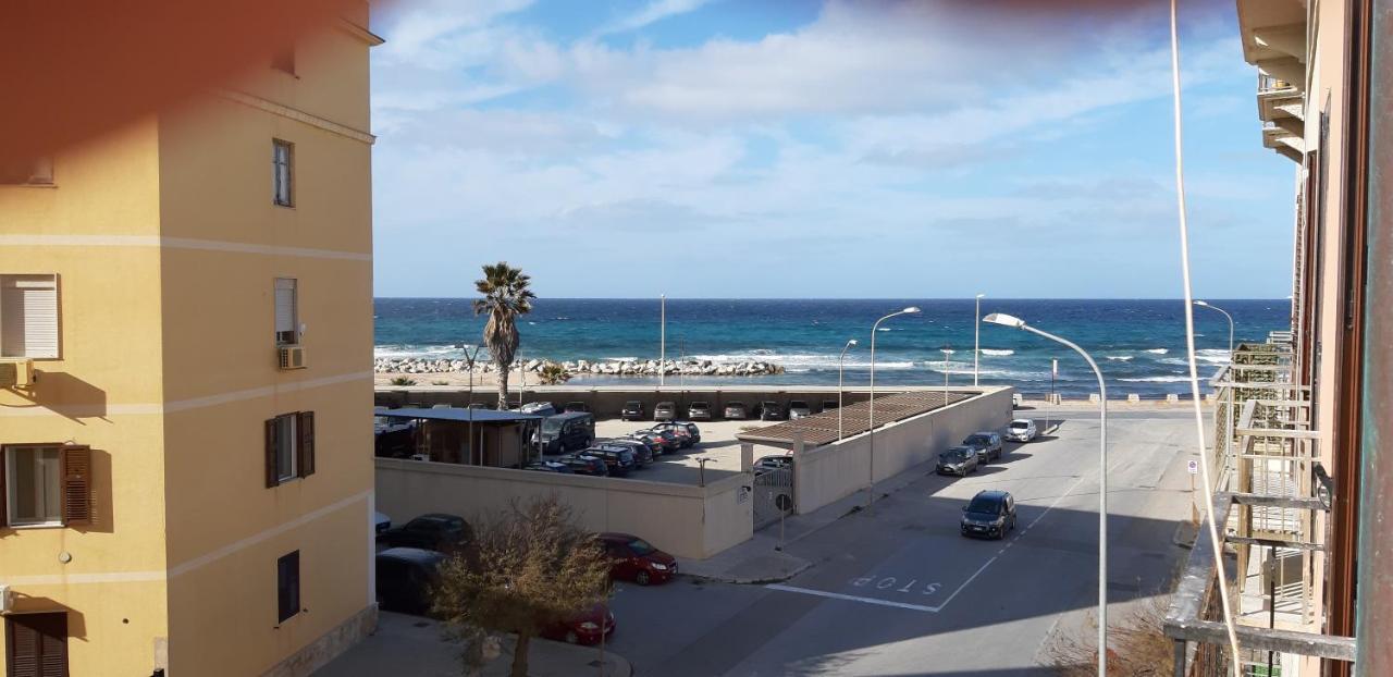 Case Vacanze "Residenze Trapanesi" Trapani Kültér fotó