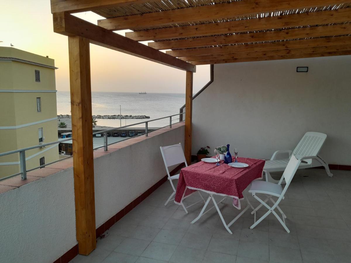 Case Vacanze "Residenze Trapanesi" Trapani Kültér fotó